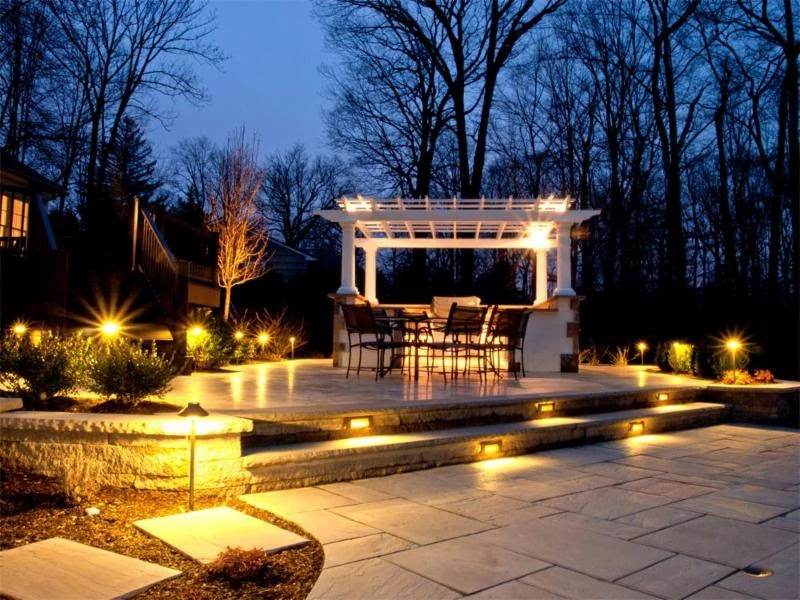 Your Lawn's Best Year Ever! 1 lighting